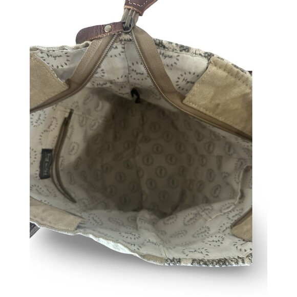 Myra Bag Geometric Tote boho western - Picture 8 of 13